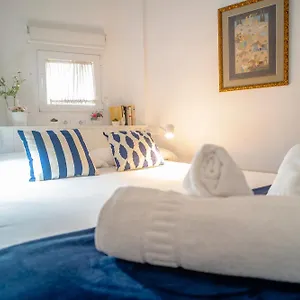 Azhar Apartment